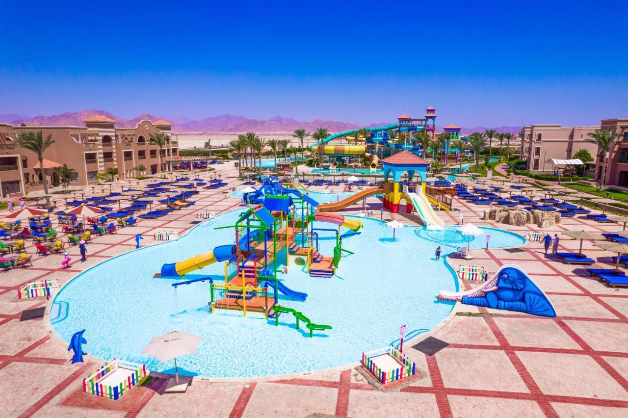Hotel Charmillion Club Aquapark Sharm El-Sheikh Exterior foto Aqua Park at Hilton Sharm El Sheikh Resort