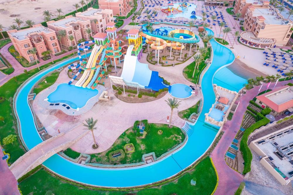 Hotel Charmillion Club Aquapark Sharm El-Sheikh Exterior foto Aerial view of the park